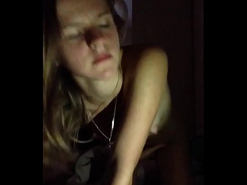 ❤️ Musikana anoita bonyora uye anohura Hard porn ❌